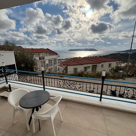 Ξενοδοχείο Carpediem 3*
